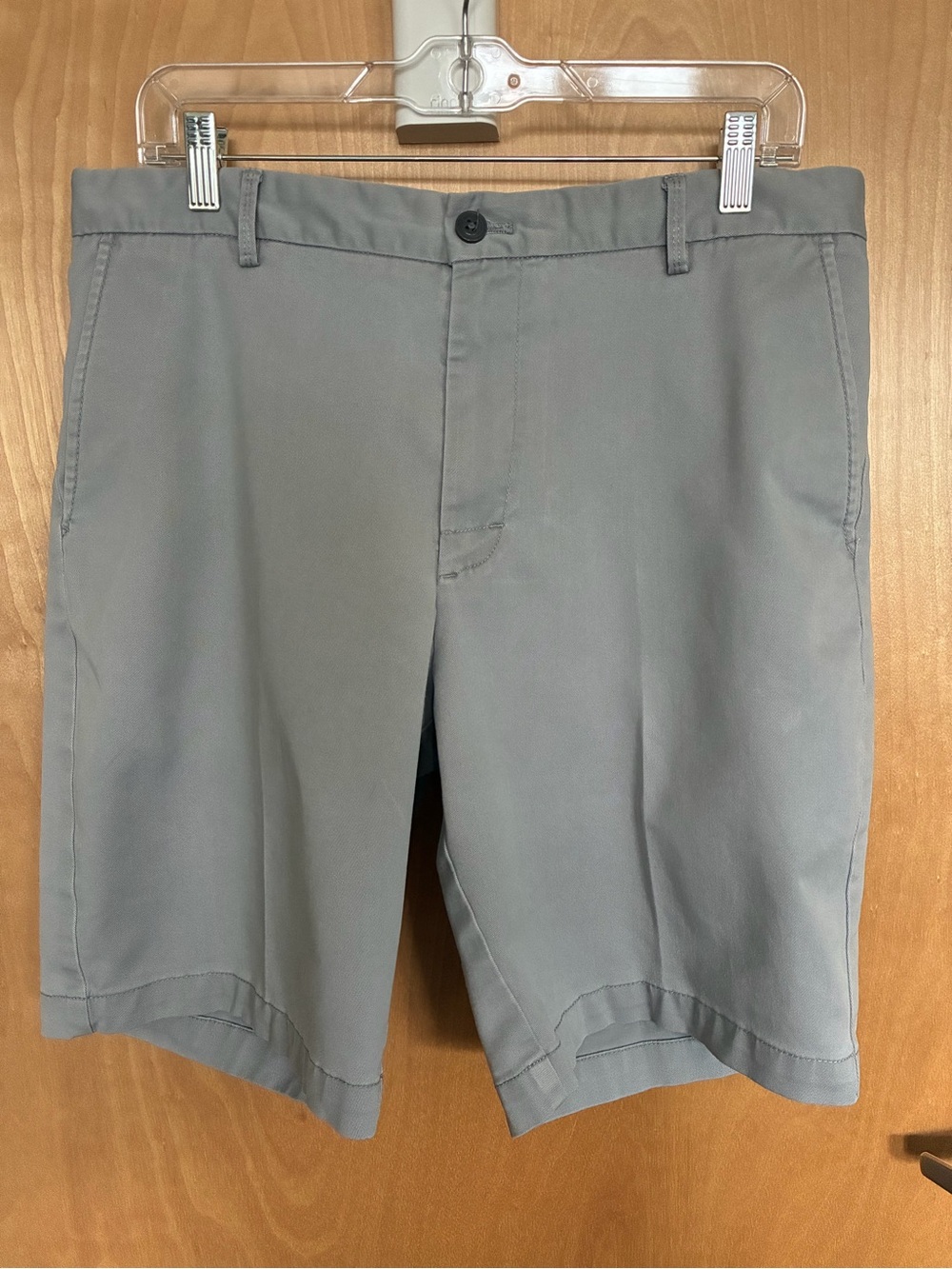 Izod Men's Gray Casual Shorts